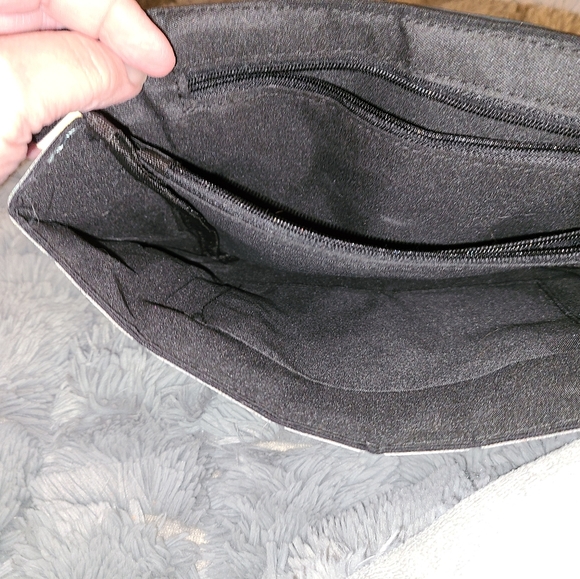 Geometric Reflective Clutch - Picture 6 of 7